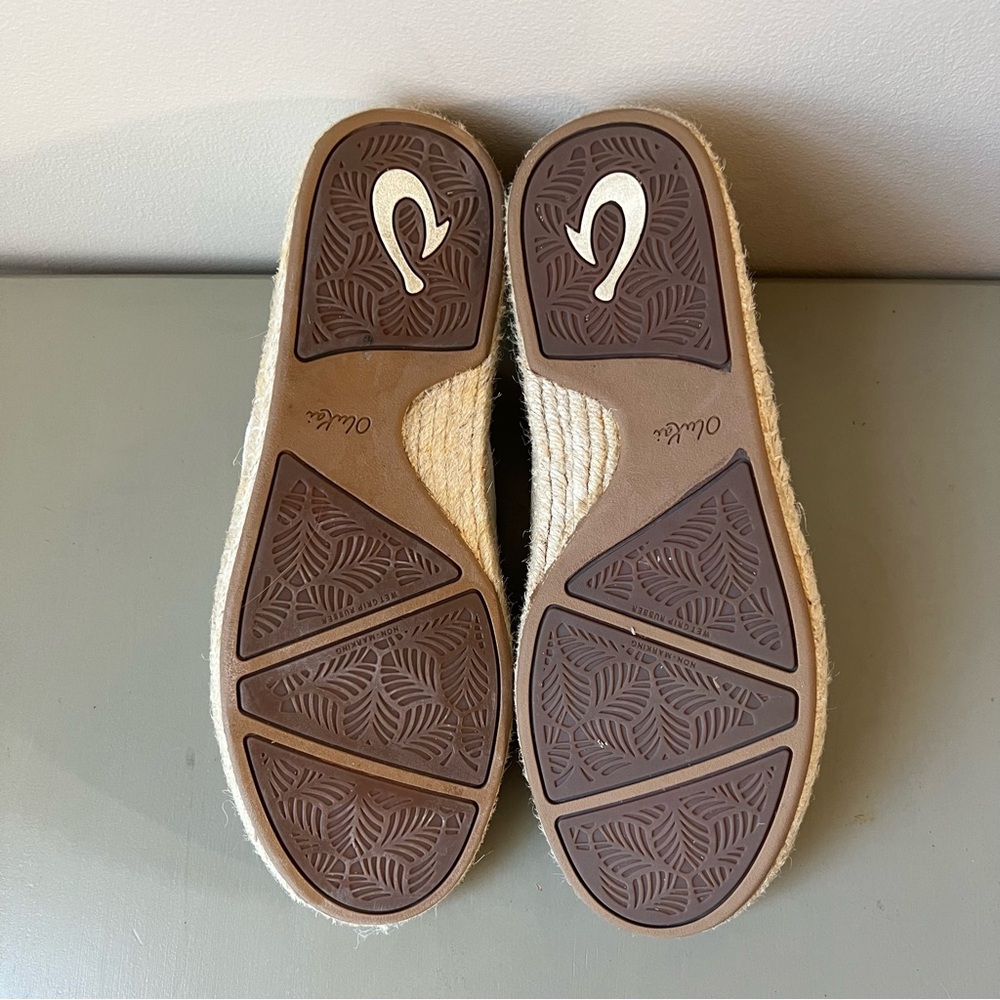 OluKai Kaula Pa‘a Kapa Convertible Linen Espadrilles size 7 - Picture 5 of 10